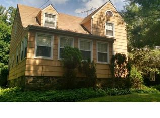 257 Pemberwick Rd, Greenwich, CT 06831