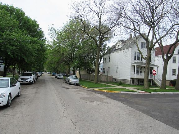 4th image of 3117 S 49th Ave