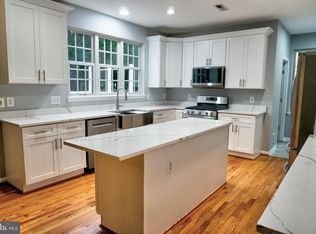 43759 Mink Meadows St, Chantilly, VA 20152