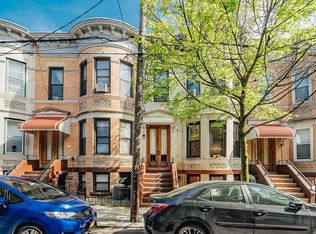 6058 68th Ave, Ridgewood, NY 11385