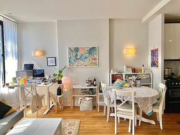 4th image of 865 Grand St APT 2A
