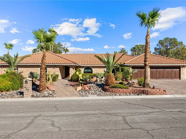 1930 Ski Slope Cir, Las Vegas, NV 89117
