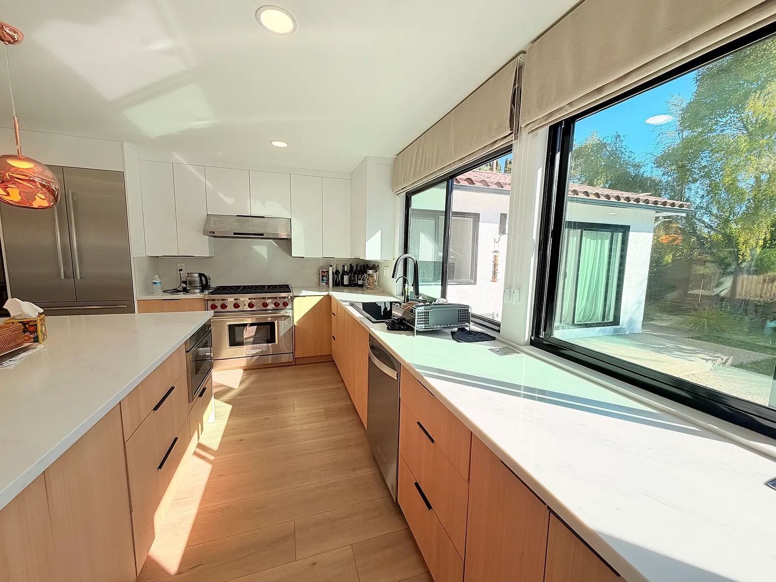 4 bed, 2108 sqft, $8,800 — Photo 3