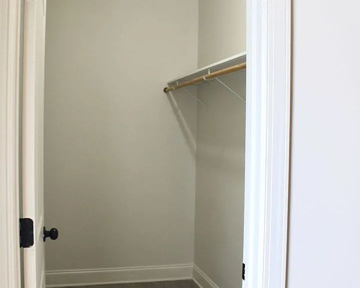 208 Park West Loop — Photo 29