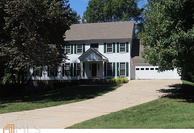 1st image of 2838 Colony Cir