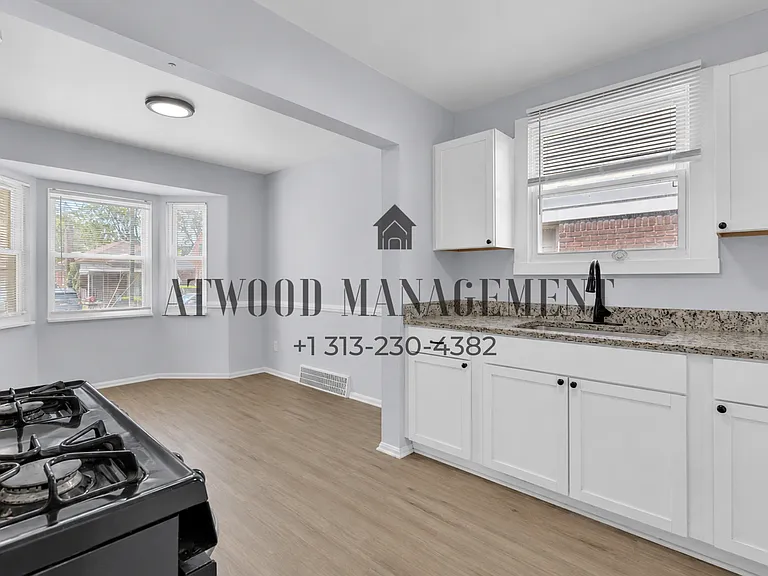 13669 Pfent St — Photo 6