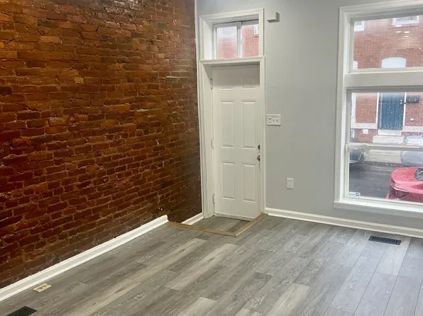 808 N Streeper St, Baltimore, MD 21205