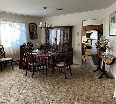 5th image of 5 Pilgrim Ct #A