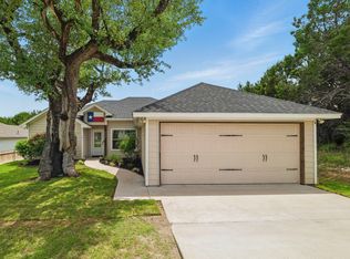 2607 Austin Dr, Granbury, TX 76048