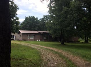 9718 N Farm Road 181, Fair Grove, MO 65648