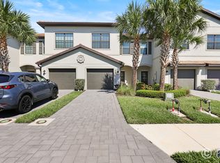15171 Sunny Day Dr, Bradenton, FL 34211