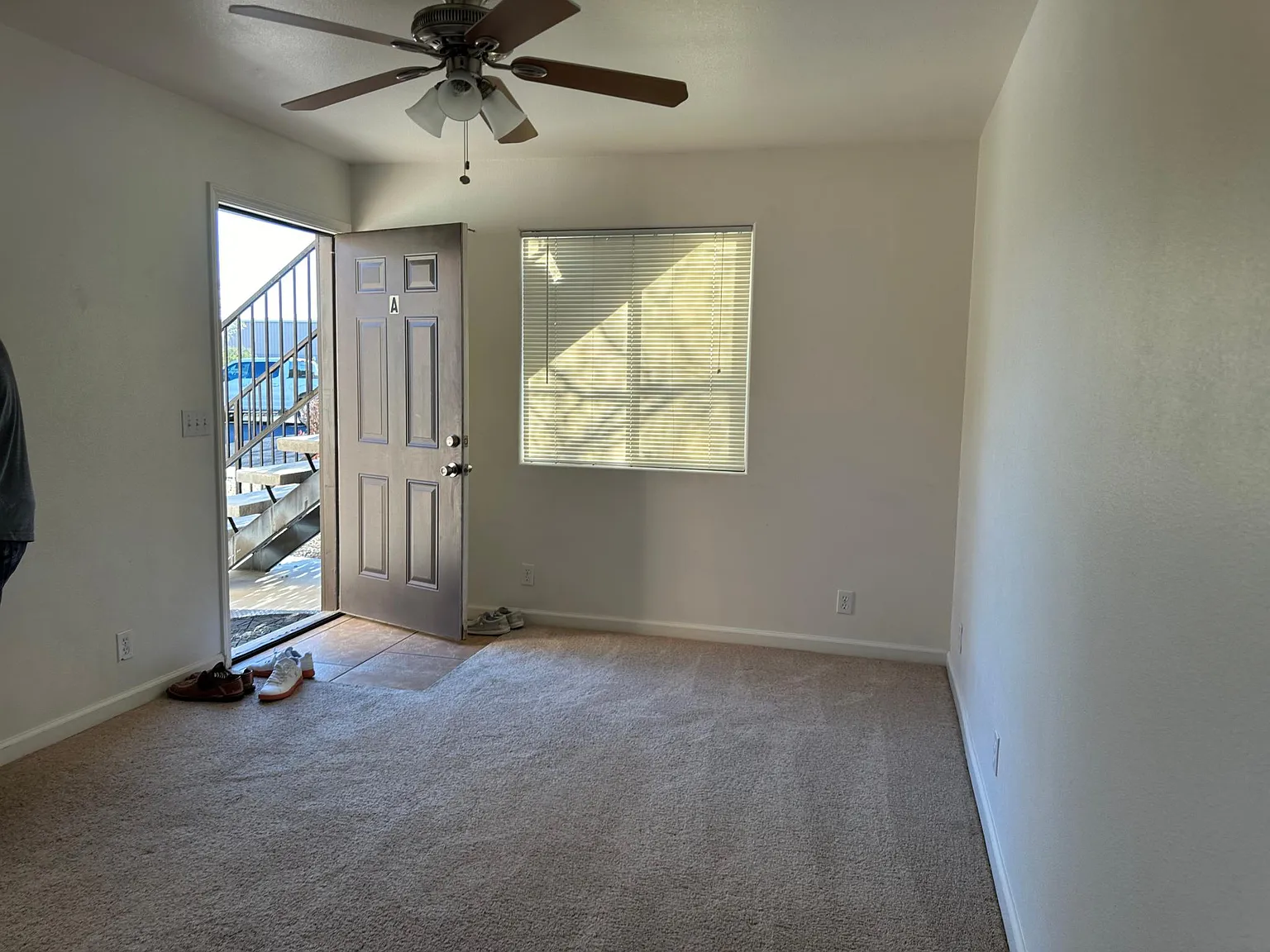 2 bed, 830 sqft, $1,050 — Photo 4