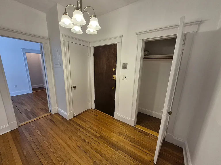 451 Park Dr #2C — Photo 2