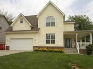 18608 Concord Cir, Independence, MO 64058