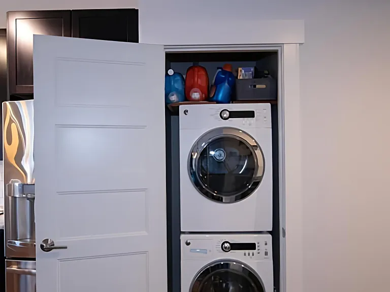 825 N Delaware St #5B — Photo 6