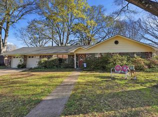 2 Pin Oak Dr, Conway, AR 72034