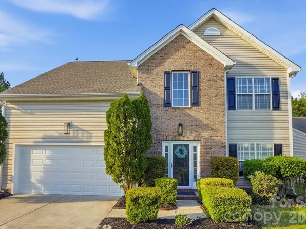 6573 Long Nook Ln, Indian Trail, NC 28079