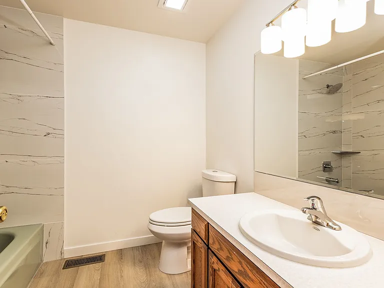 10716 SE 224th Pl — Photo 12