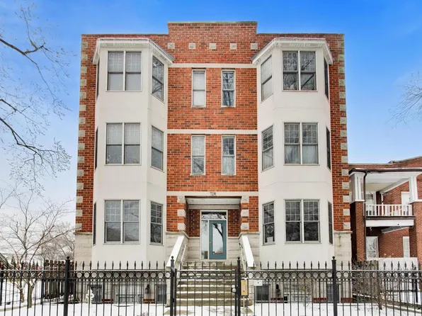 7230 N Oakley Ave APT 2S, Chicago, IL 60645