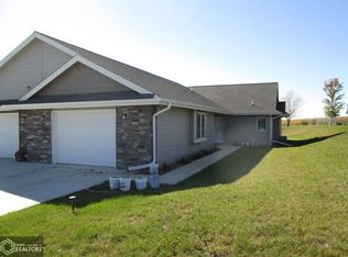 2001 Southern View Dr, Atlantic, IA 50022