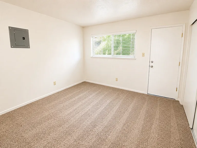 10612 Fair Oaks Blvd #17 — Photo 8