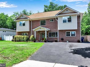 8116 Norwood Dr, Alexandria, VA 22309