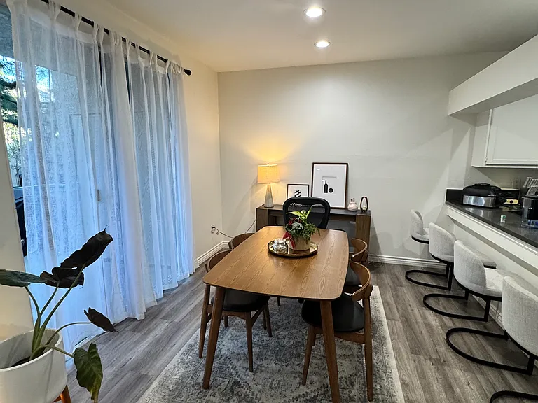 1445 Brett Pl #114 — Photo 3