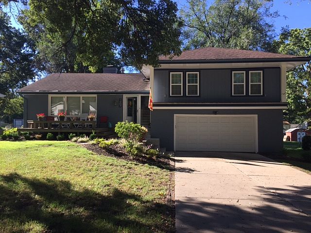 1st image of 1207 W 85th St