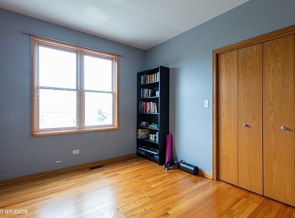 5th image of 4135 S Vincennes Ave APT 3N