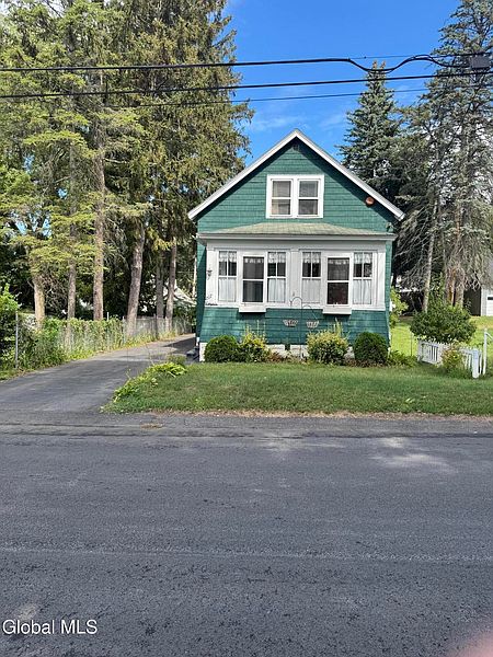 3rd image of 217 Chism Street