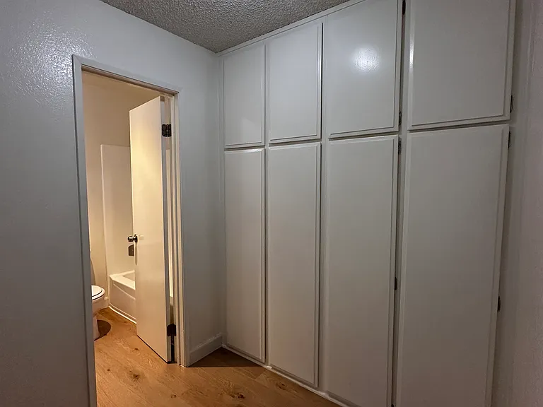 5134 N Glendora Ave #35 — Photo 9