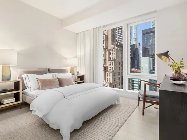 138 East 50th Street image 19 of 26