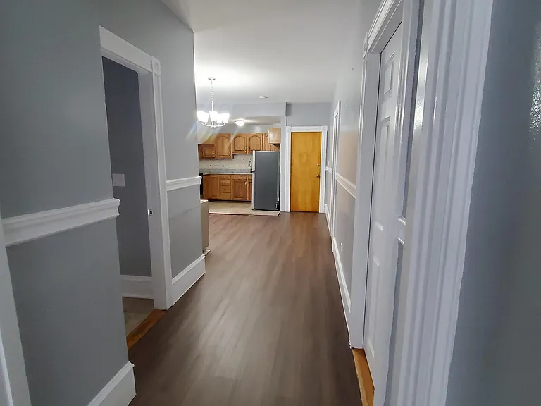 363 Osborn St — Photo 15