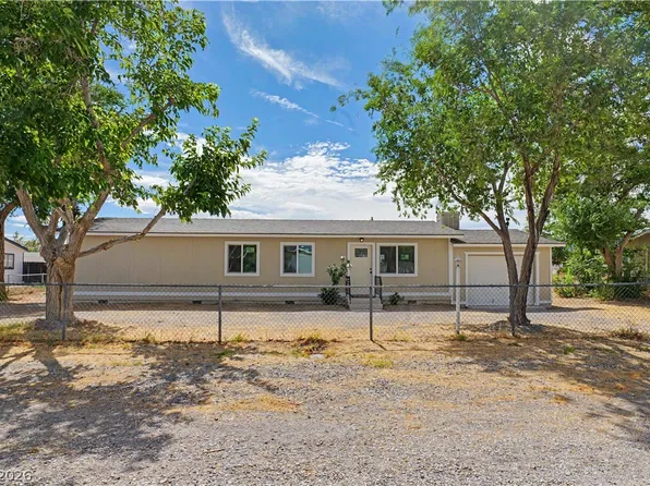 3960 Point Dr, Pahrump, NV 89060