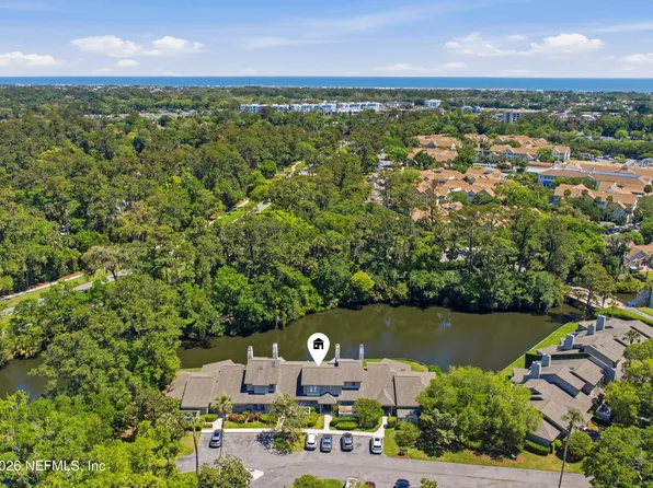 94 PLAYERS CLUB VILLAS Road, Ponte Vedra Beach, FL 32082