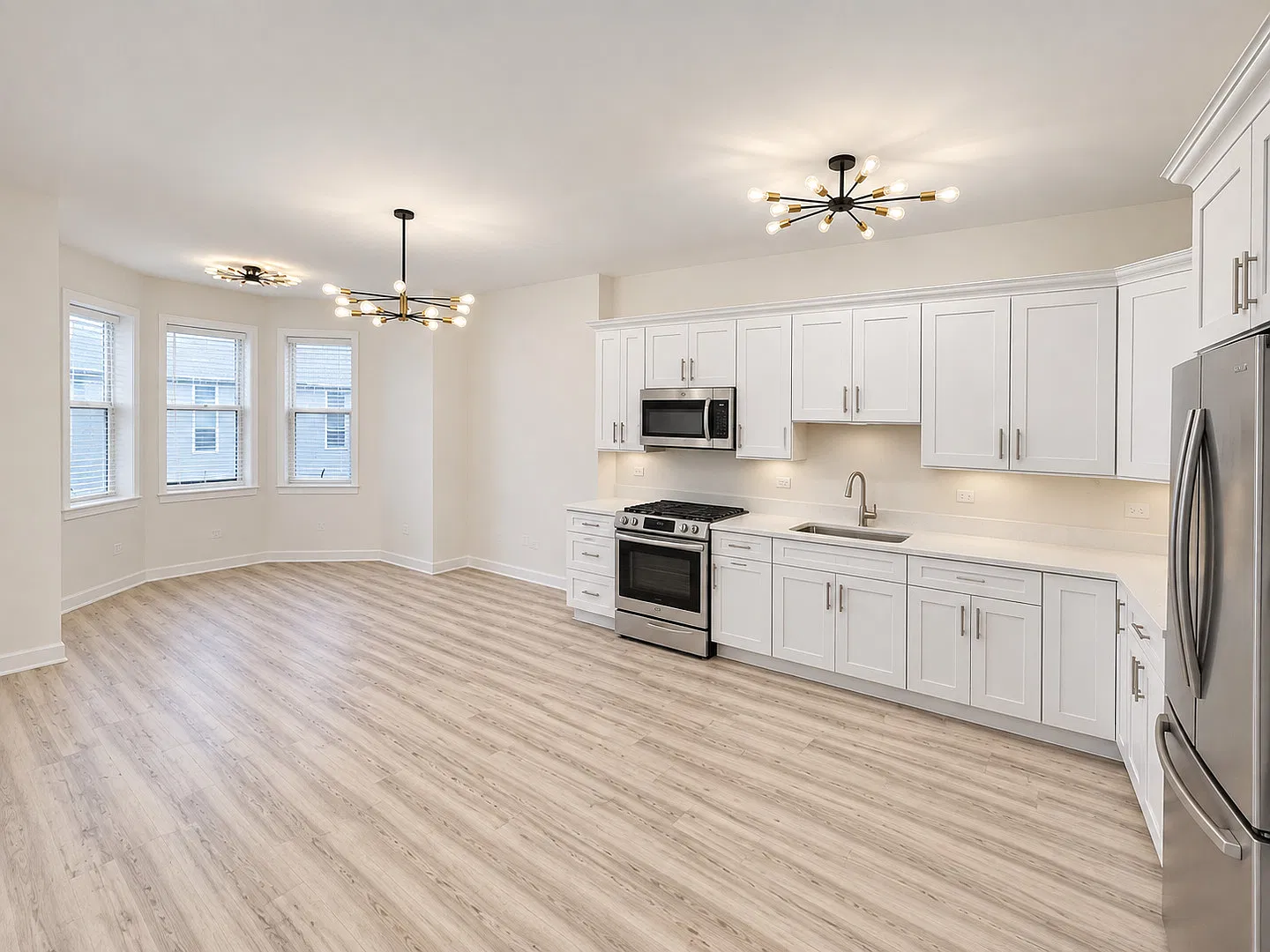 3 bed, 1500 sqft, $2,600 — Photo 4