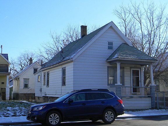 5th image of 2432 N Holton St