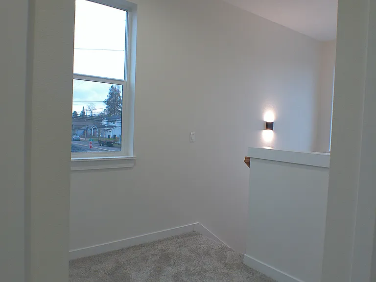 528 S 7th St — Photo 13