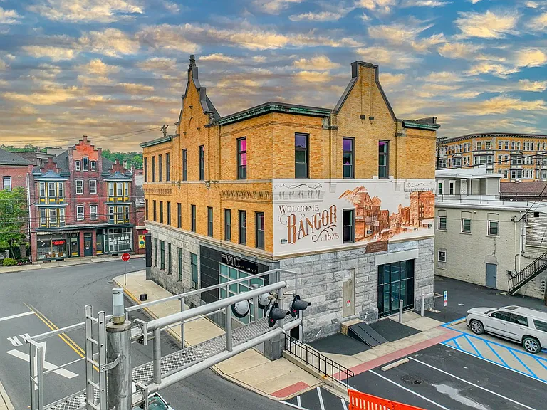 HH Bangor Block — Photo 87