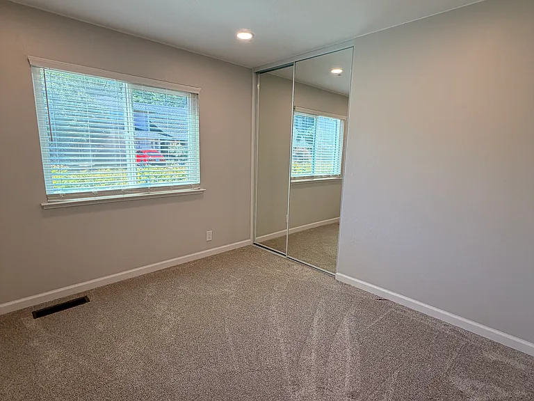 7221 Stonedale Dr — Photo 14