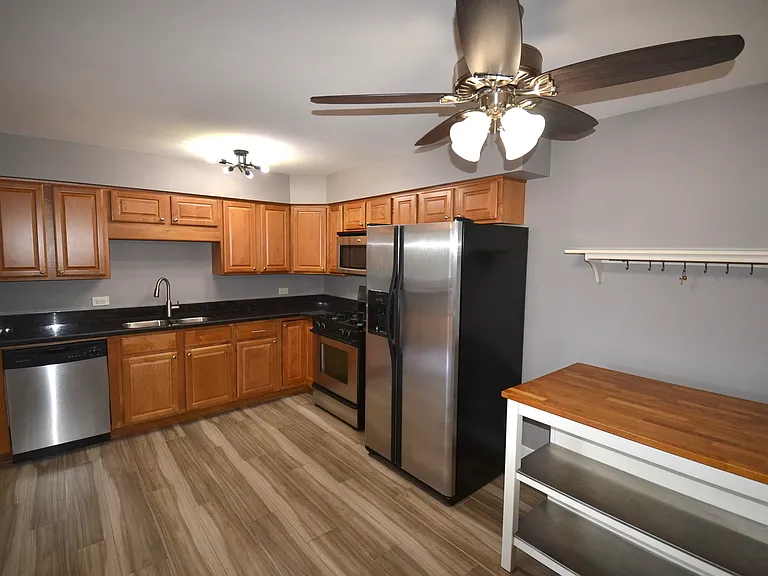 7100 Laverne Ln #9 — Photo 5