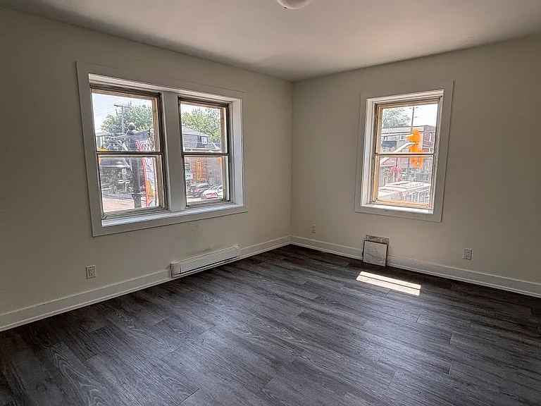 147 5th Ave #1 — Photo 3