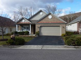1342 Aarons Run Cir, Salem, VA 24153