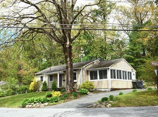 19 Birch Hill Rd, Northborough, MA 01532