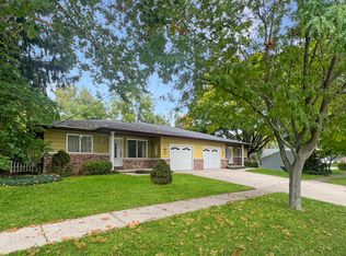 520-522 W Oak St, Mason, MI 48854