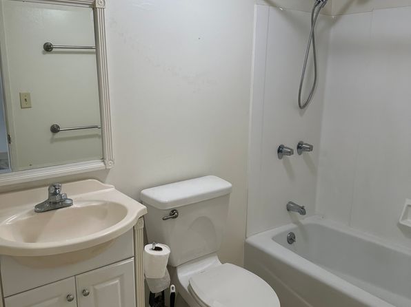 636 Nalanui St APT 207