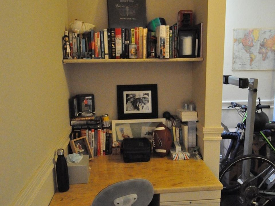 desk alcove near entry