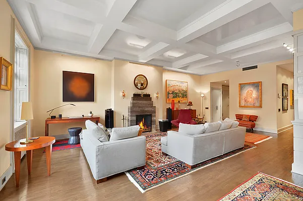 Sold by Corcoran | media 24