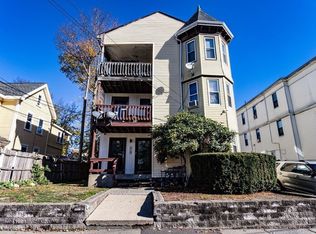 42 Gordon St, Framingham, MA 01702