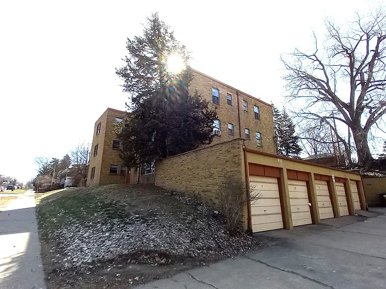 235 Exeter Pl #104 — Photo 7